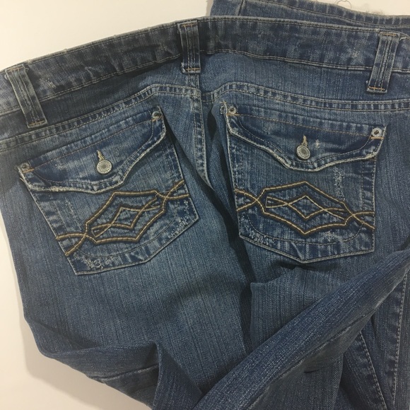 Jeans - Picture 2 of 3